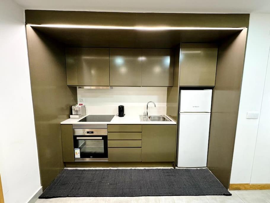 Apartamento Aconchegante Bairro Alto Lisbon Exterior photo